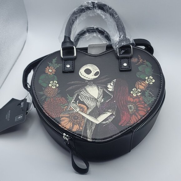 Hot Topic Sally and Jack Heart Shape Cross body Bag (NWT) - Picture 4 of 10